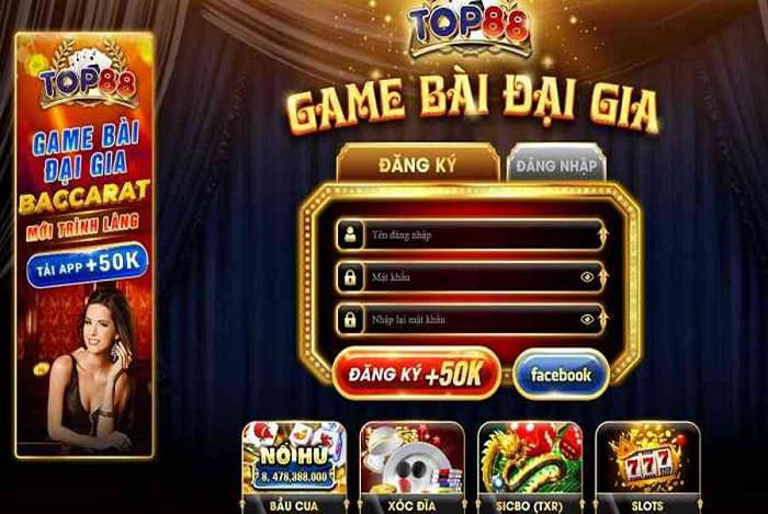 Bạn có thể chơi game bài trên cổng game này bằng cả PC và điện thoại 