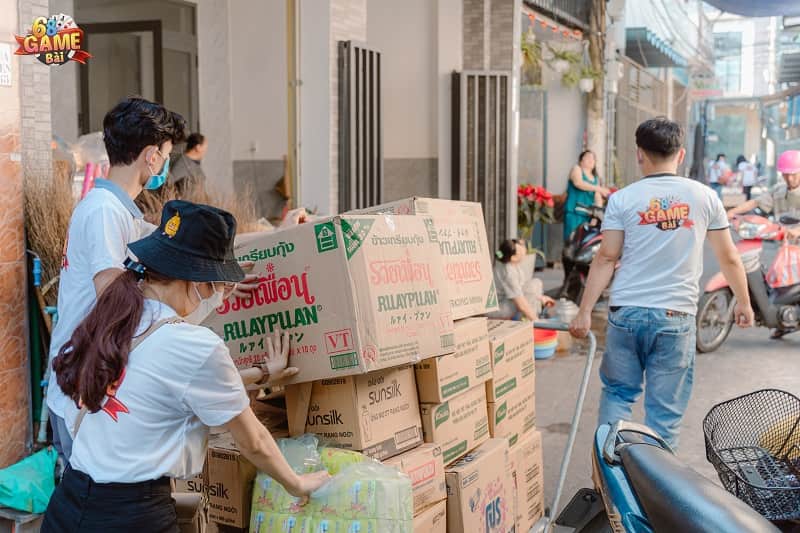 Tìm hiểu về chương trình giúp đỡ người cao tuổi trong viện dưỡng lão